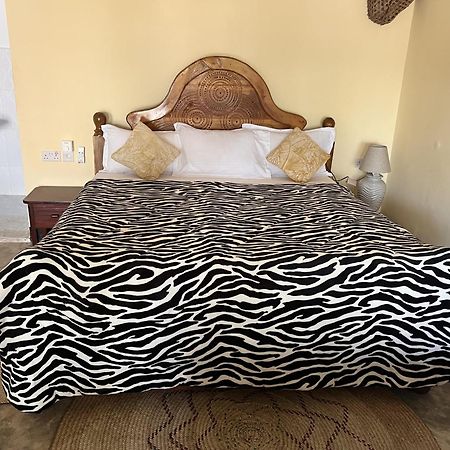 Ushongo Beach Bandas Pangani Екстер'єр фото