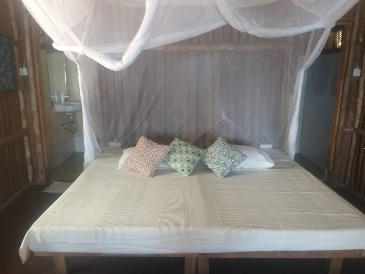 Ushongo Beach Bandas Pangani Екстер'єр фото