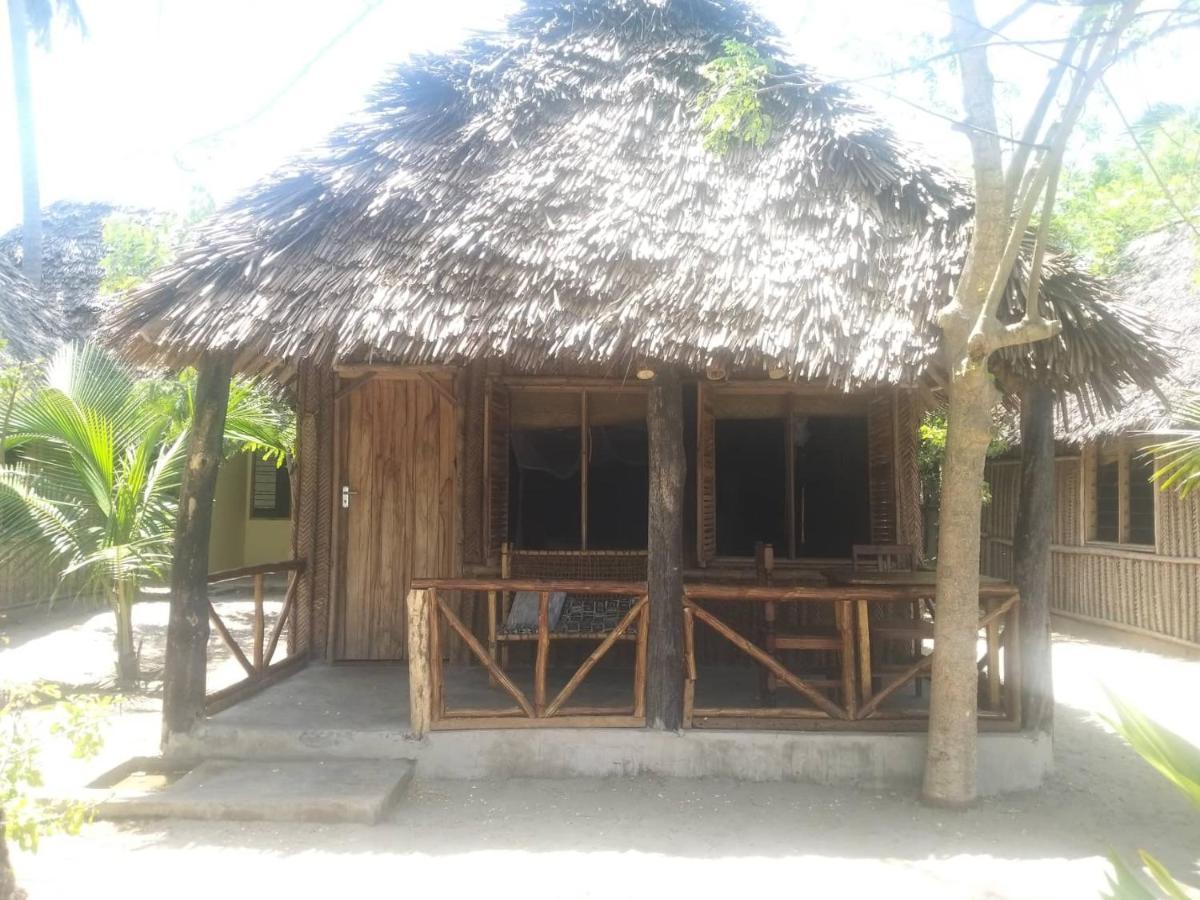 Ushongo Beach Bandas Pangani Екстер'єр фото