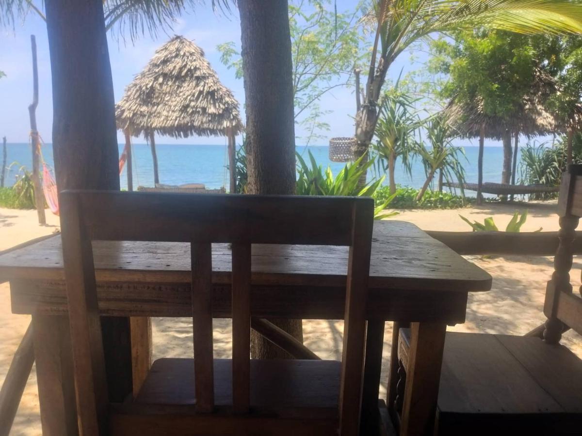 Ushongo Beach Bandas Pangani Екстер'єр фото