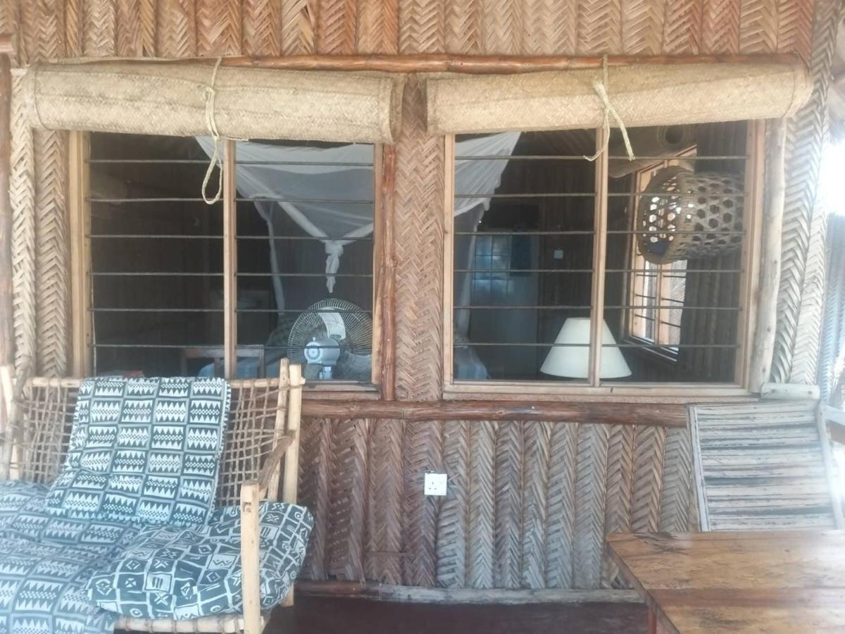 Ushongo Beach Bandas Pangani Екстер'єр фото